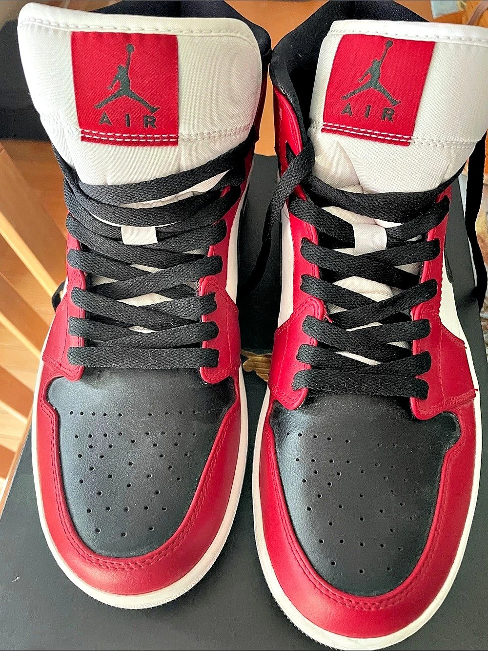 Jordan Air Jordan 1 Mid 'Black Gym Red' High-Top Sneakers Red & Black